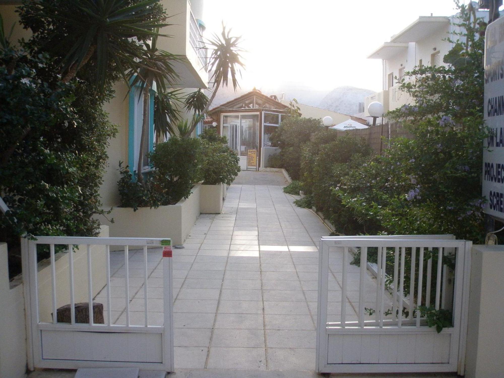 Albatross Apartments Amoudara Lasithiou Exterior foto